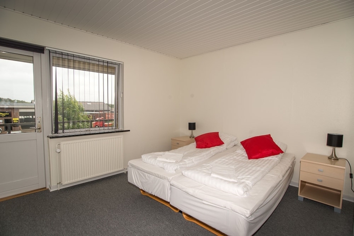 Imagen de la habitación del Hotel Falken, Videbaek. Foto 9