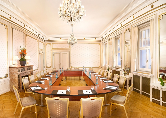 Imagen de los interiores del Hotel Falkenstein Grand, An Autograph Collection. Foto 13