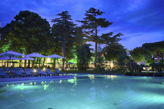 Imagen de la piscina del Hotel Falkensteiner Adriana - Adults Only. Foto 15