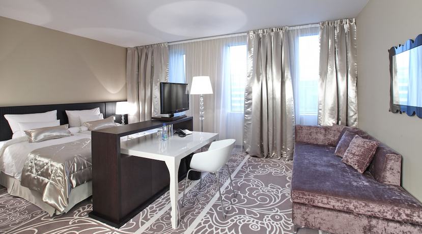 Imagen de la habitación del Hotel Falkensteiner Belgrade. Foto 17