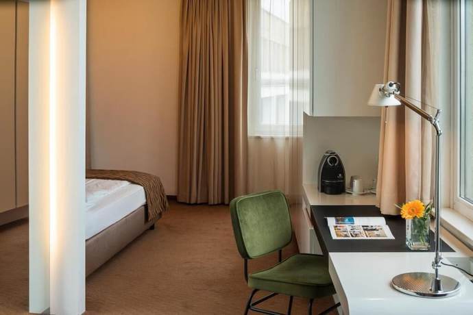 Imagen de la habitación del Hotel Falkensteiner Bratislava. Foto 11