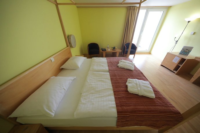 Imagen de la habitación del Hotel Falkensteiner Club Funimation Borik. Foto 7