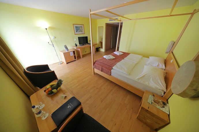 Imagen de la habitación del Hotel Falkensteiner Club Funimation Borik. Foto 12