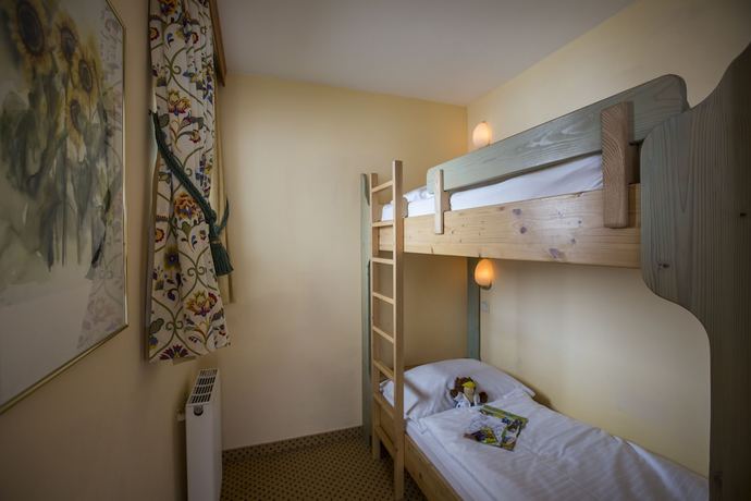 Imagen de la habitación del Hotel Falkensteiner Cristallo. Foto 12