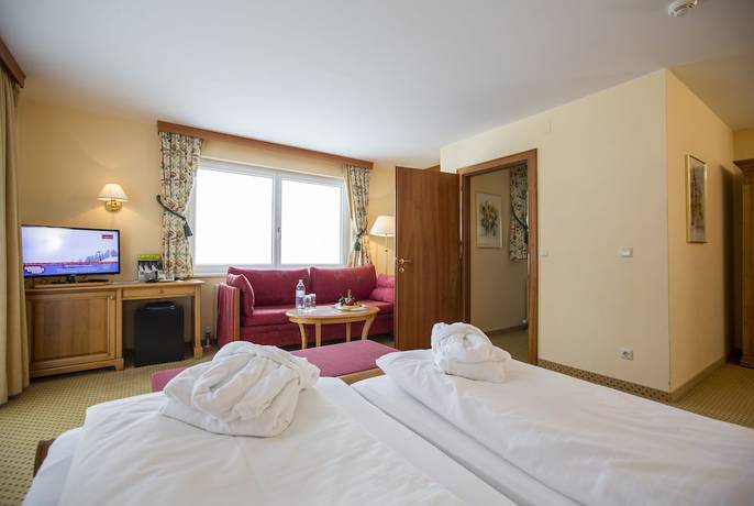 Imagen de la habitación del Hotel Falkensteiner Cristallo. Foto 13