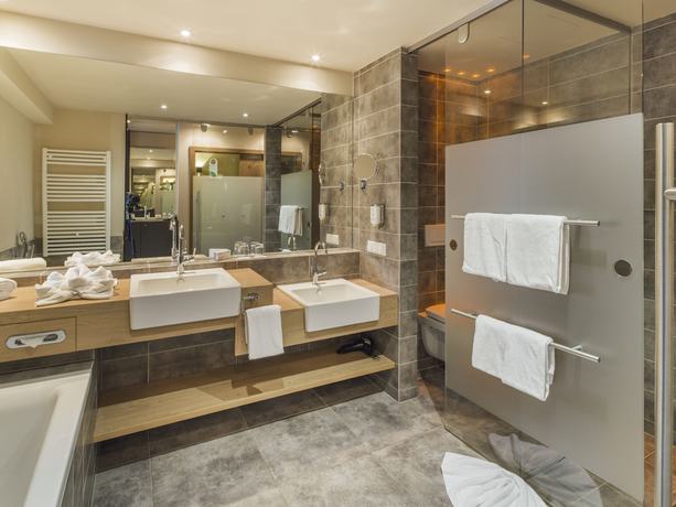 Imagen de la habitación del Hotel Falkensteiner Family Sonnenalpe. Foto 11