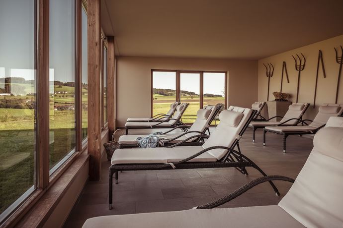 Imagen de la piscina del Hotel Falkensteiner Genuss and Wohlf&uuml;hlhotel M&uuml;hlviertel. Foto 20