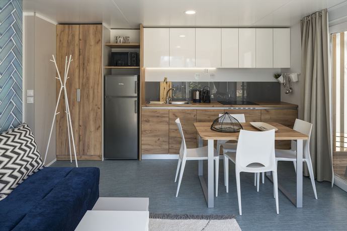 Imagen de la habitación del Hotel Falkensteiner Premium Mobilehomes Zadar - Camping. Foto 5