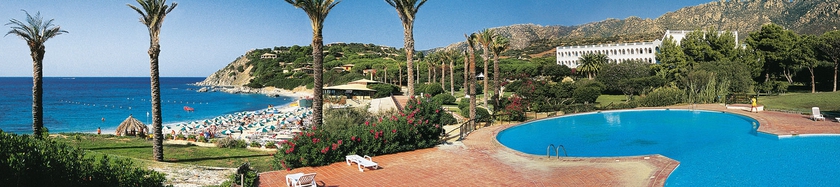 Imagen de la piscina del Hotel Falkensteiner Resort Capo Boi. Foto 9