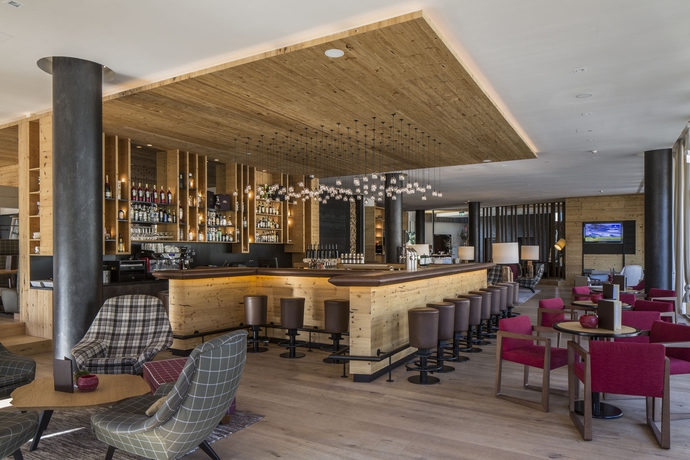 Imagen del bar/restaurante del Hotel Falkensteiner Schladming. Foto 3