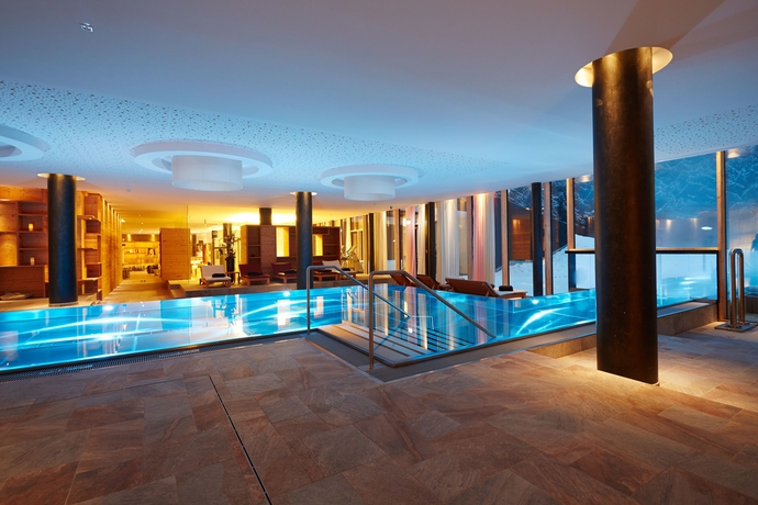 Imagen de la piscina del Hotel Falkensteiner Schladming. Foto 15