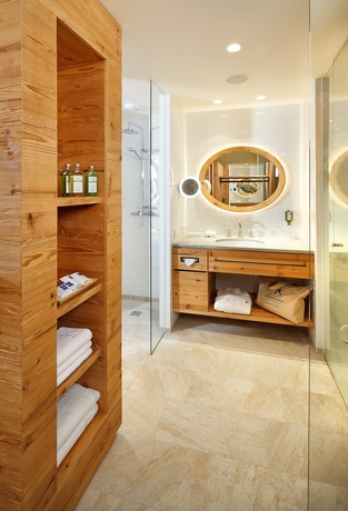 Imagen de la habitación del Hotel Falkensteiner Schladming. Foto 9