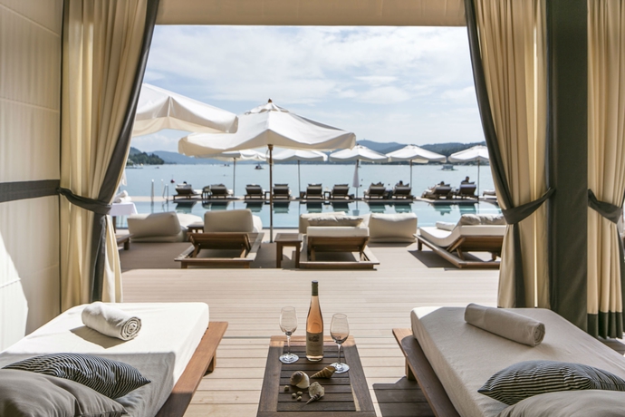 Imagen de los exteriores del Hotel Falkensteiner Schlosshotel Velden – The Leading Hotels Of The World. Foto 14