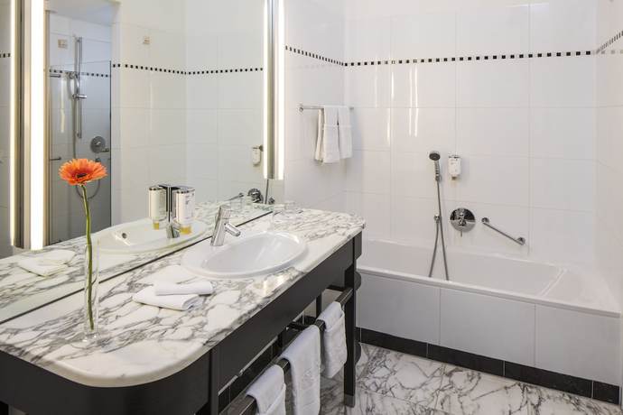 Imagen de la habitación del Hotel Falkensteiner Spa Resort Mari&aacute;nsk&eacute; L&aacute;zně. Foto 8