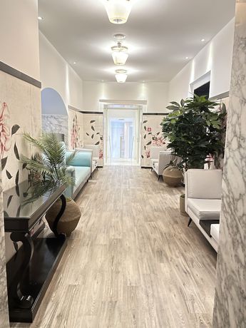 Imagen de la piscina del Hotel Falkensteiner Spa Resort Mari&aacute;nsk&eacute; L&aacute;zně. Foto 20