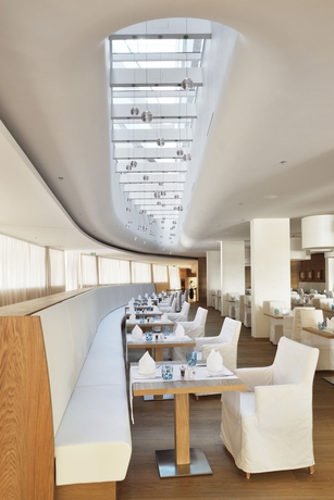 Imagen del bar/restaurante del Hotel Falkensteiner and Spa Iadera. Foto 3