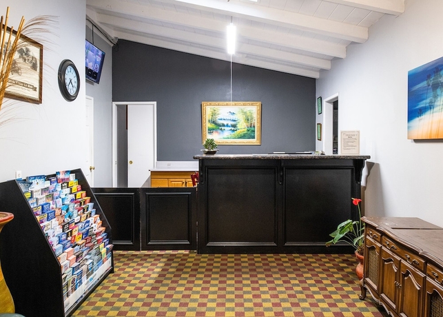 Imagen de los interiores del Hotel Fallbrook Country Inn. Foto 14