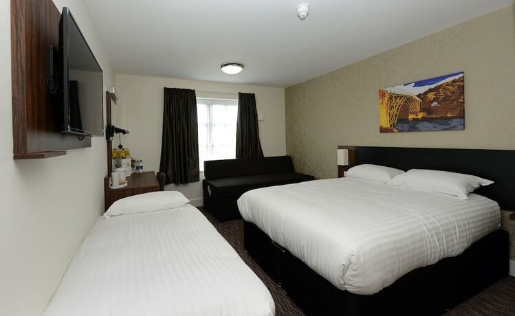 Imagen general del Hotel Fallow Field, Telford by Marston\'s Inns. Foto 6