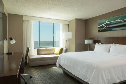 Imagen de la habitación del Hotel Falls Church Marriott Fairview Park. Foto 2