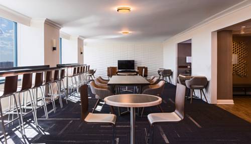 Imagen de la habitación del Hotel Falls Church Marriott Fairview Park. Foto 6
