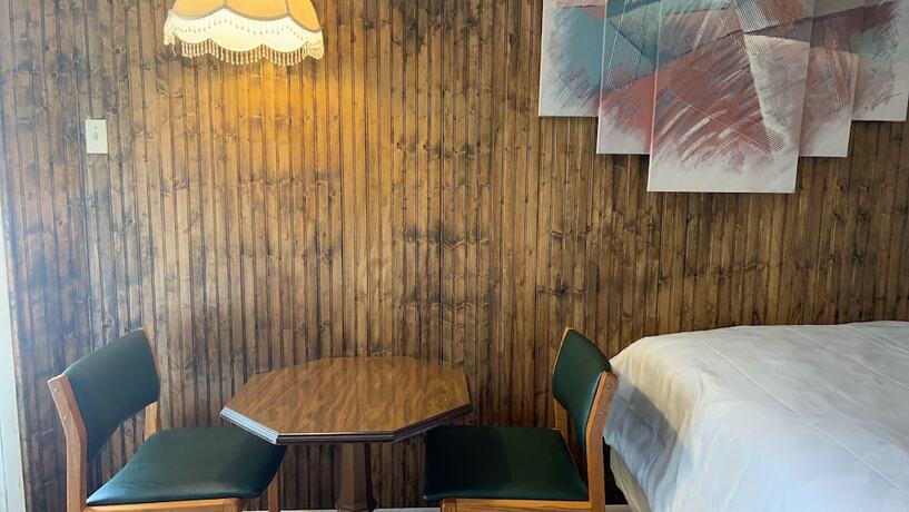 Imagen de la habitación del Hotel Falls Motel, City of Niagara Falls. Foto 17