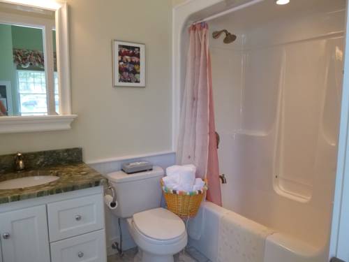 Imagen de la habitación del Hotel Falmouth Heights Motor Lodge. Foto 16