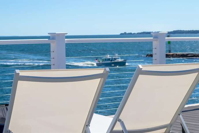 Imagen general del Hotel Falmouth Tides. Foto 1