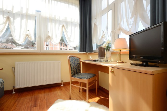 Imagen de la habitación del Hotel Faloria. Foto 15