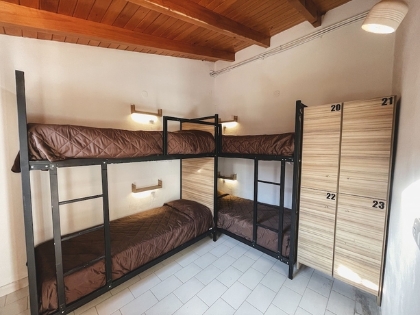 Imagen de la habitación del Hotel Falucho. Foto 9