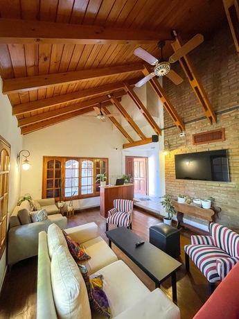 Imagen de la habitación del Hotel Falucho. Foto 16