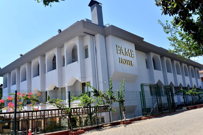 Imagen general del Hotel Fame. Foto 1
