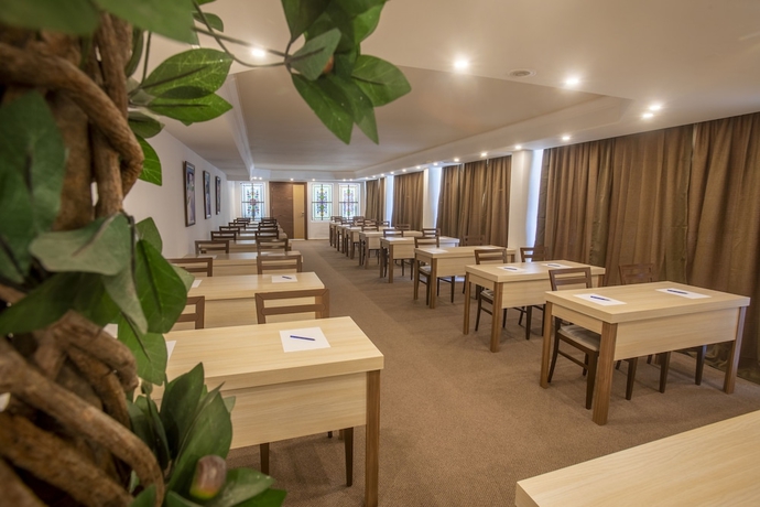 Imagen de los interiores del Hotel Fame. Foto 11