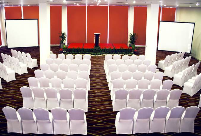 Imagen de los interiores del Hotel Fame Gading Serpong - Chse Certified. Foto 15