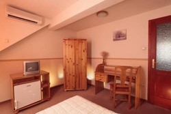 Imagen general del Hotel Fam&iacute;lia Vend&eacute;gh&aacute;z. Foto 15