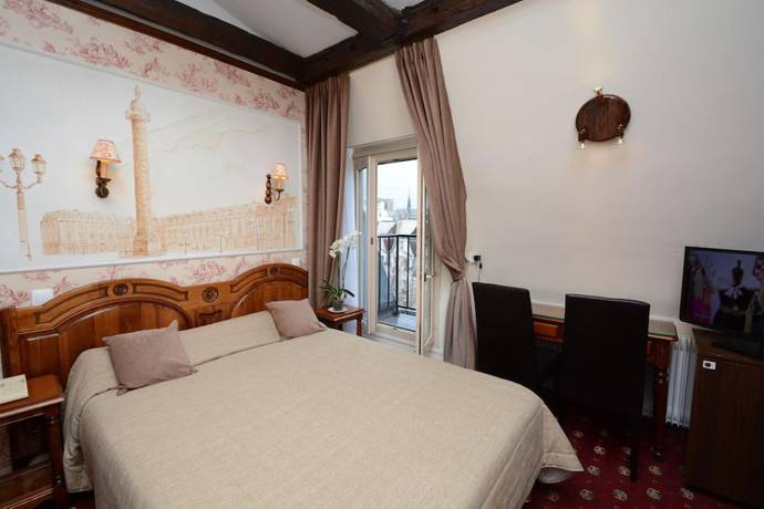 Imagen general del Hotel Familia, Barrio Latino-Pante&oacute;n. Foto 1