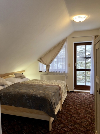 Imagen de la habitación del Hotel Familia, Cesky Krumlov. Foto 7