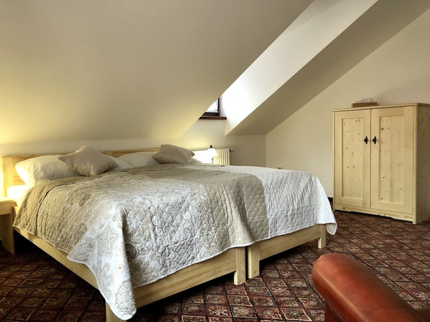 Imagen de la habitación del Hotel Familia, Cesky Krumlov. Foto 10