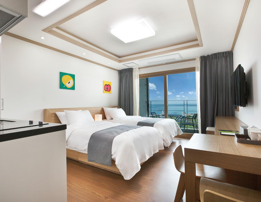 Imagen general del Hotel Familia, Seogwipo. Foto 8