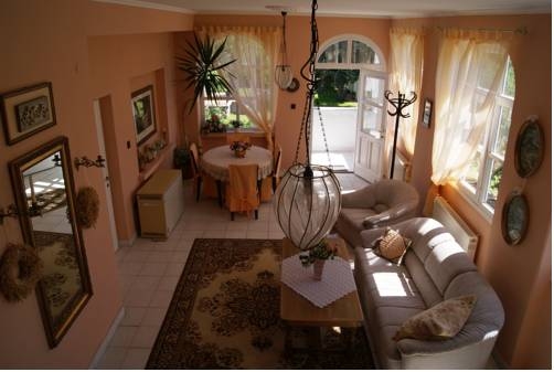 Imagen general del Hotel Familia Vend&eacute;gh&aacute;z. Foto 14