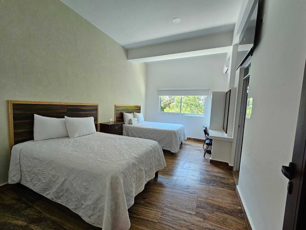 Imagen de la habitación del Hotel Familiar Abejac. Foto 6