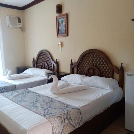 Imagen de la habitación del Hotel Familiar El Dorado. Foto 12