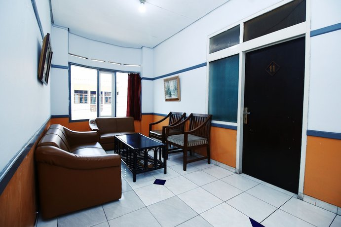 Imagen de los interiores del Hotel Familie Ayu Garut. Foto 17