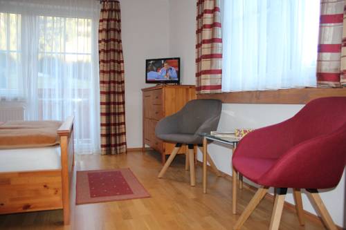 Imagen de la habitación del Hotel Familien & Wander-pension Purkhardt. Foto 4