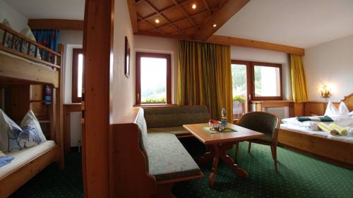 Imagen de la habitación del Hotel Familien and Vitalhotel Auenhof. Foto 7