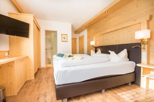 Imagen de la habitación del Hotel Familien and Vitalhotel Auenhof. Foto 14