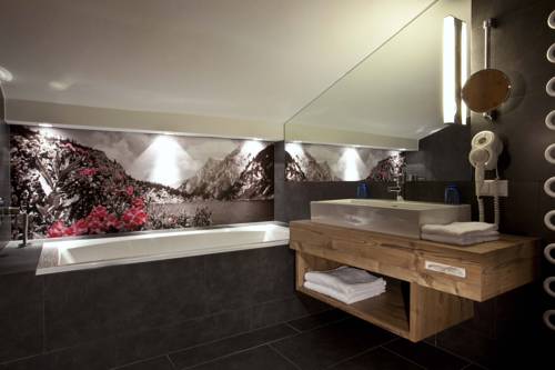 Imagen de la habitación del Hotel Familienhotel Filzmooserhof. Foto 3