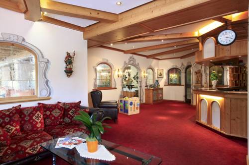 Imagen de la habitación del Hotel Familienhotel Filzmooserhof. Foto 16