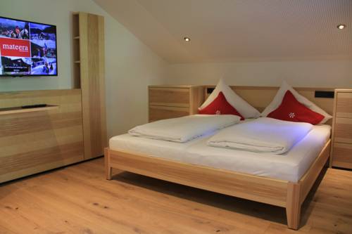 Imagen de la habitación del Hotel Familienhotel Mateera Gargellen / Montafon. Foto 7