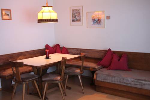 Imagen de la habitación del Hotel Familienhotel Mateera Gargellen / Montafon. Foto 9