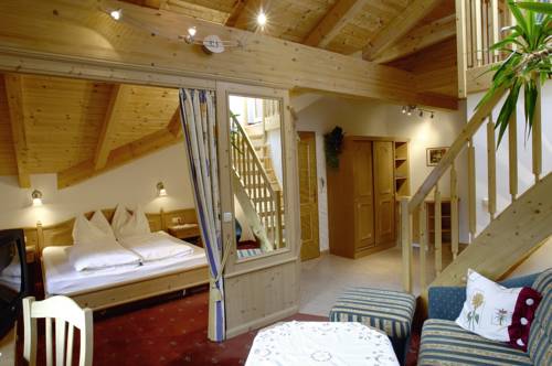 Imagen de la habitación del Hotel Familienhotel Moos-alm. Foto 15